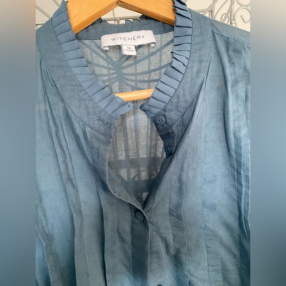 Witchery 💯% cotton blouse - Picture 5 of 8